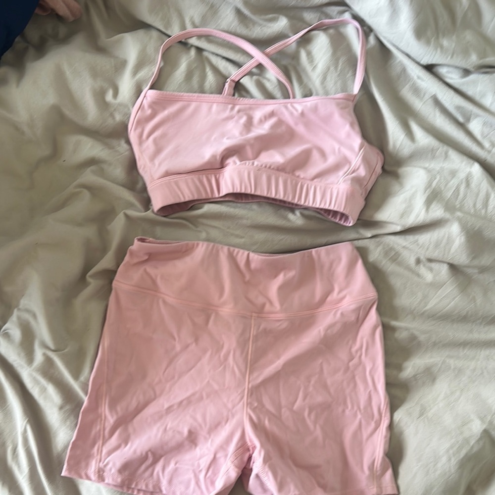 Amazon Pink Sports Bra Intimates & Sleepwear